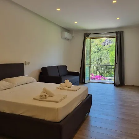 Marea Retreat